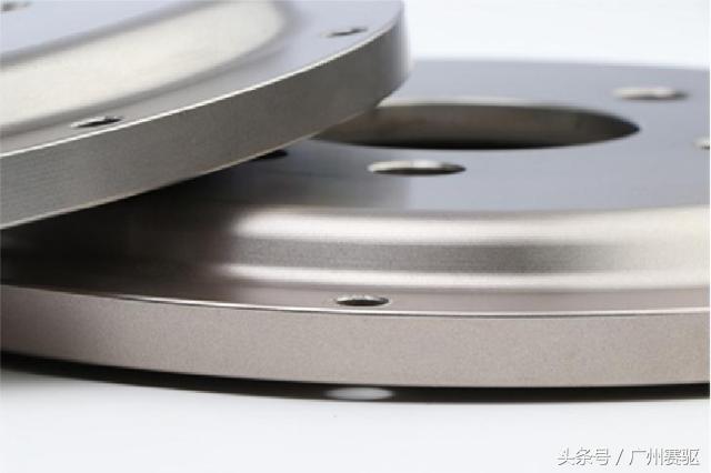 不要小看这两个刹车改装部件——合头桥位