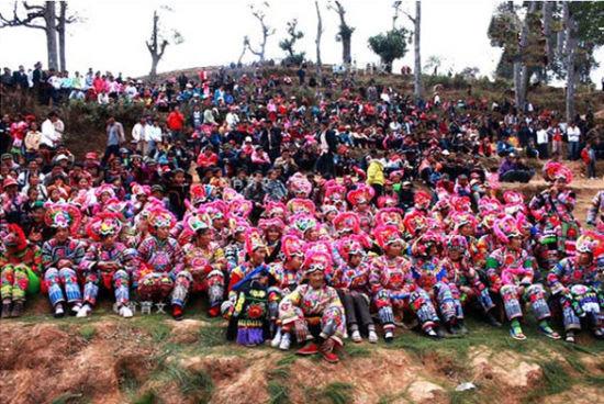 QQ农场偷菜不过瘾？那来看看古时偷菜节好玩不！不仅偷菜还偷人！