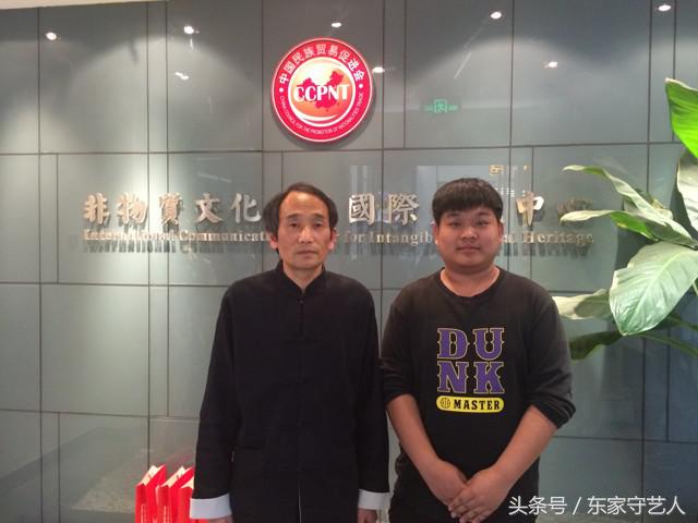 椴佽繀涓浗浼犵粺缇庡,椴佽繀闂叉儏闆呰嚧