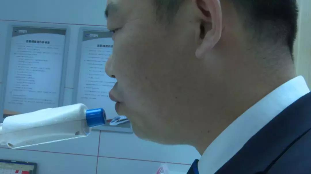 你猜开高铁的第一步是啥,开高铁第一视角讲解