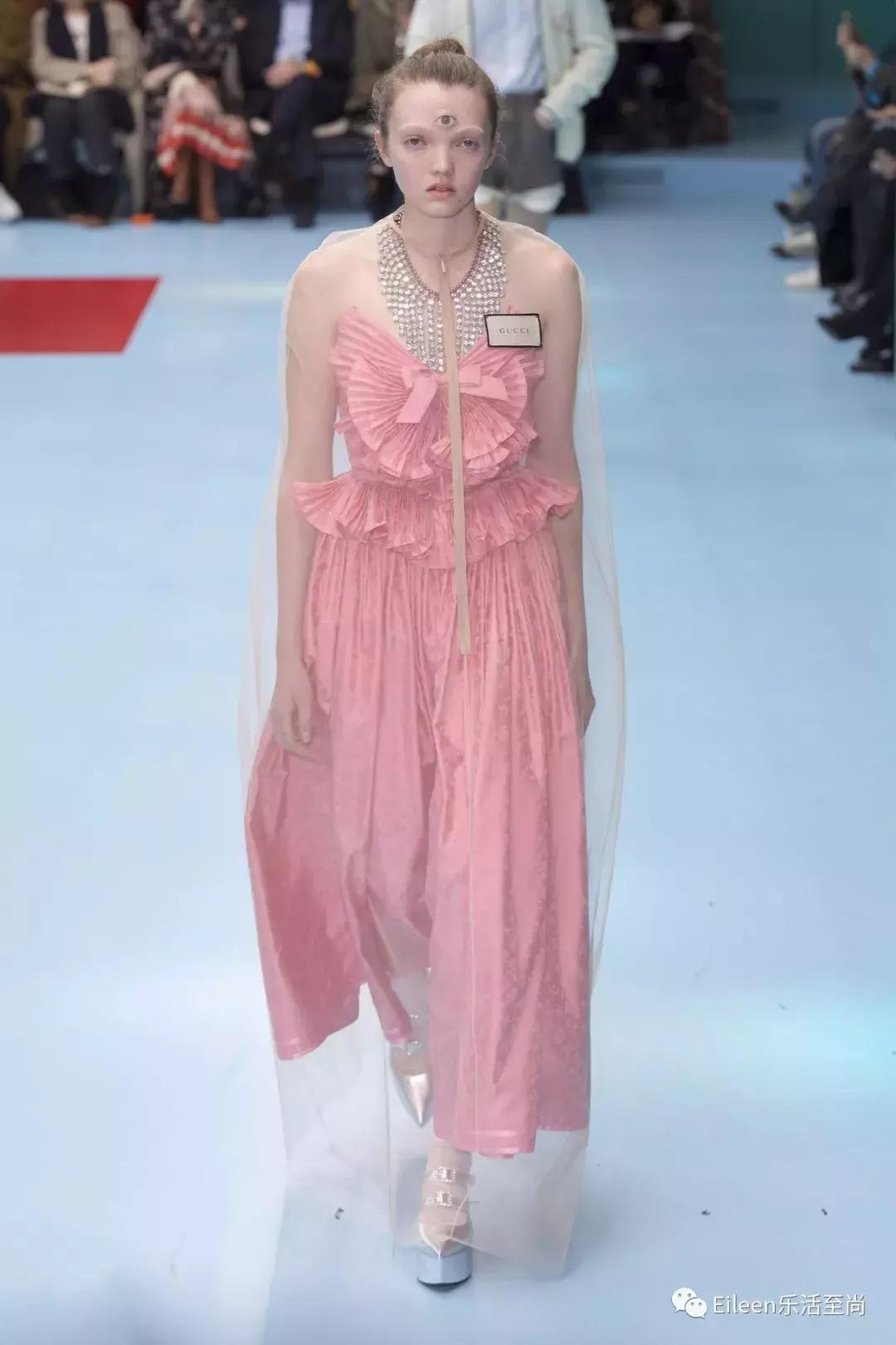 刘雯和热巴视频,刘雯热巴