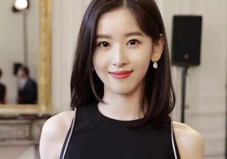 京东老板娘刘强东,京东刘强东老婆个人简历