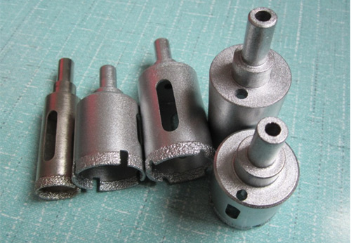 让你见识一下好的开孔器,开孔器最好的材质是什么