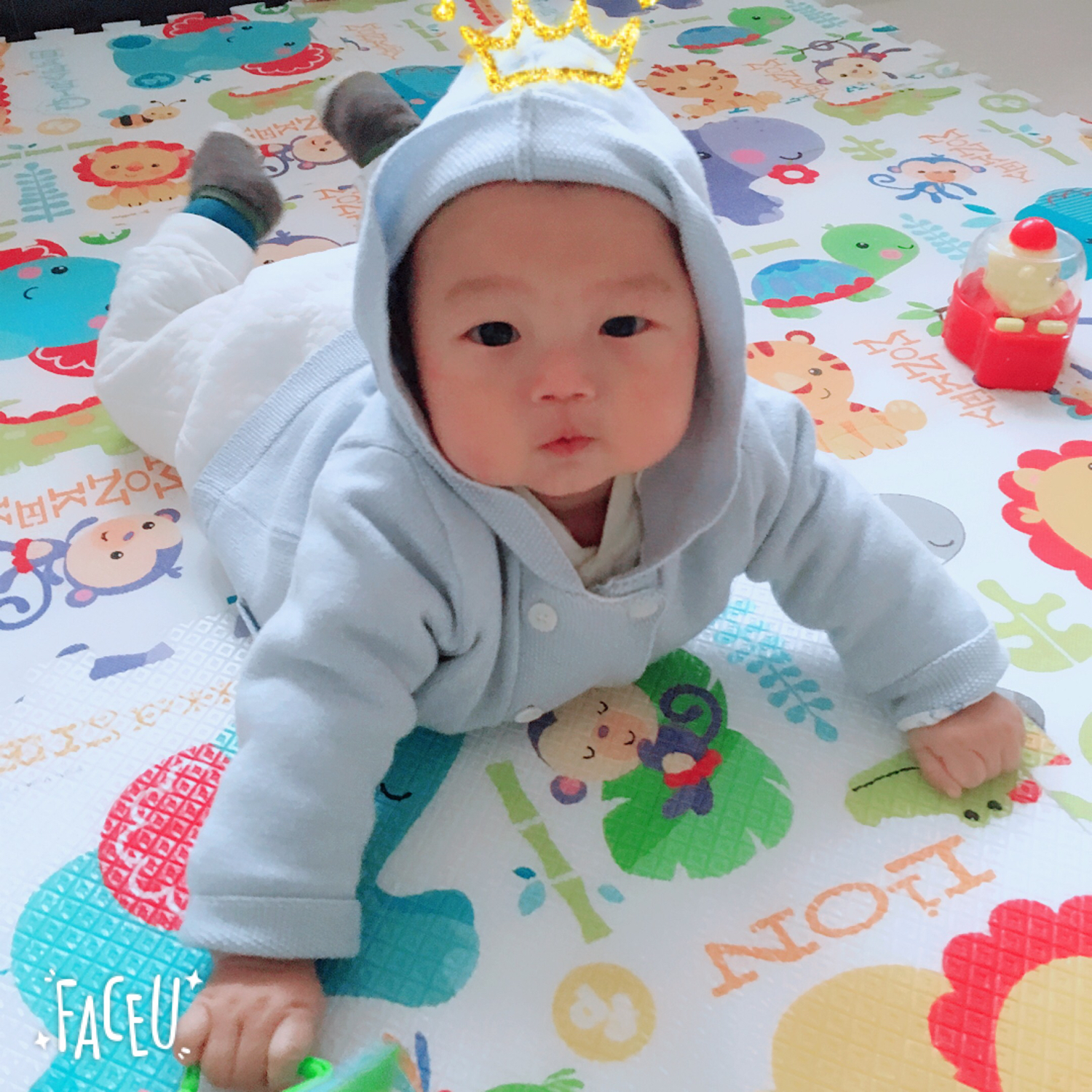 宝妈带娃做家务日常生活,宝妈副业带娃两不误