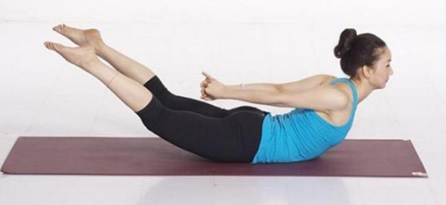 腰背不舒服一招解决,腰背不舒服怎么拉伸