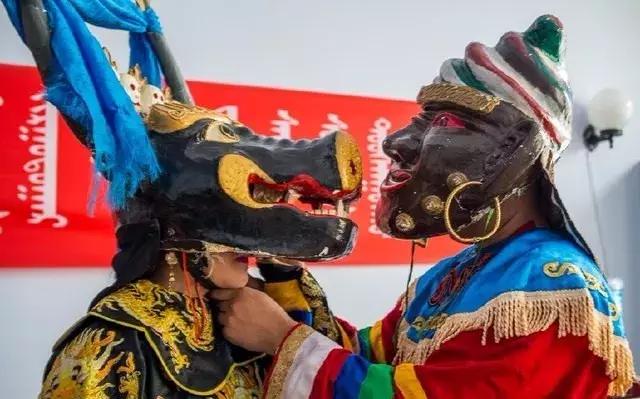 每年正月十五，内蒙古草原两千多座寺庙会同时跳这种神秘的祭祀舞