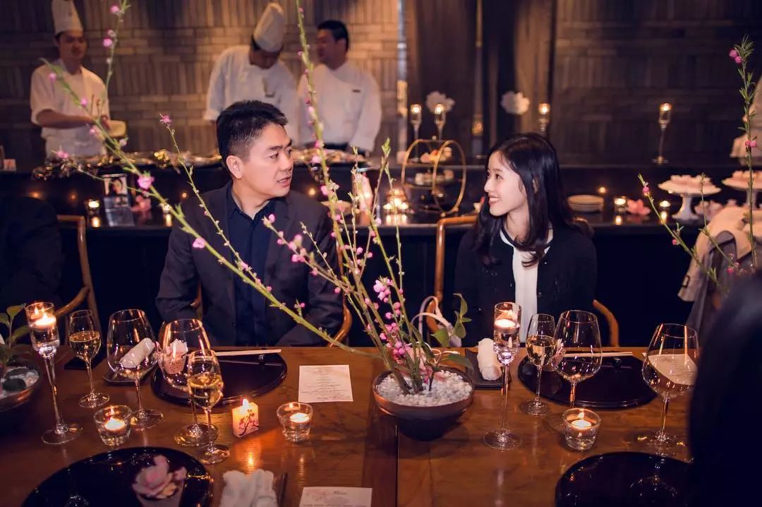 京东老板娘刘强东,京东刘强东老婆个人简历