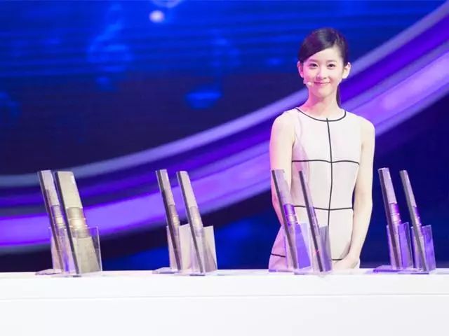 京东老板娘刘强东,京东刘强东老婆个人简历