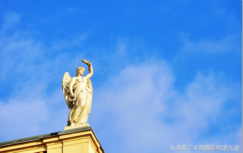 摄影构图入门必备景点,拍摄爆火的七大构图