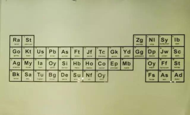 咖啡馆吃麻辣烫,咖啡馆里喝咖啡