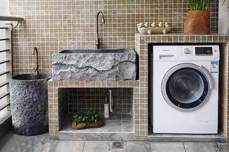 装修要不要装个洗拖把的地方,装修时阳台需要装拖把池吗