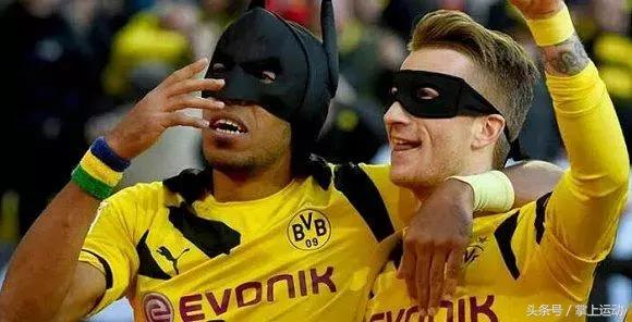 哪种庆祝姿势最霸气,最具个性的庆祝动作