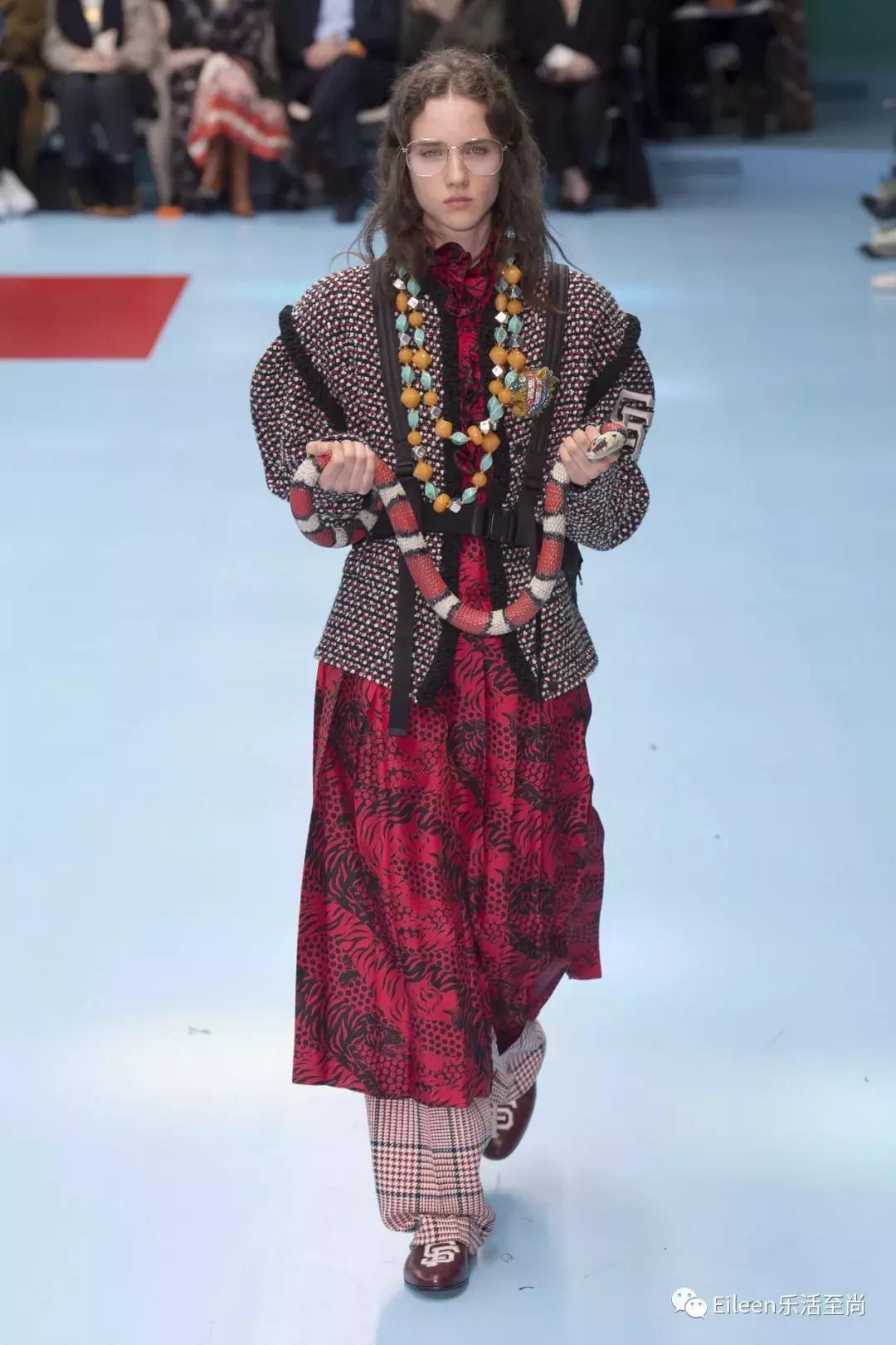 刘雯和热巴视频,刘雯热巴