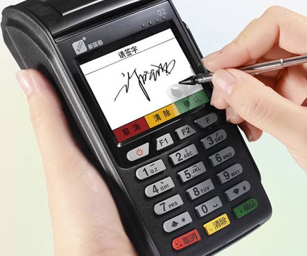 pos机和信用卡搭档的区别,pos机一定要信用卡才能使用吗