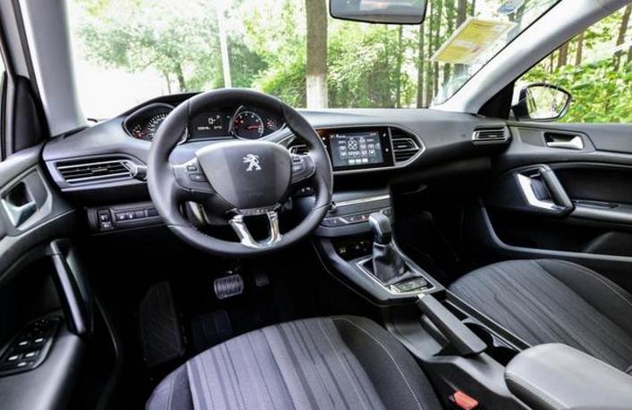 被埋没的好车！欧洲竞技高尔夫，国内却年销1346台，无奈只能停产