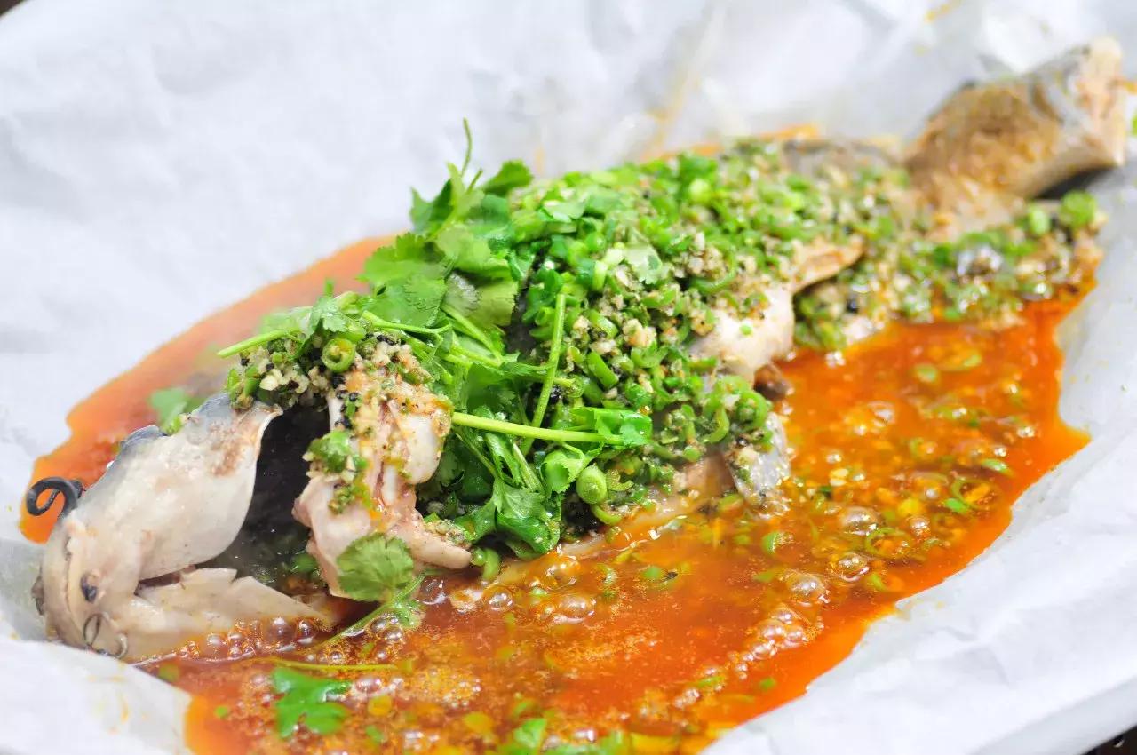 纸上烤鱼做法教程及配方,重庆纸上烤鱼核心香料的配方