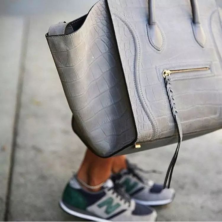 开工大吉备点什么礼品,开工大吉的包包