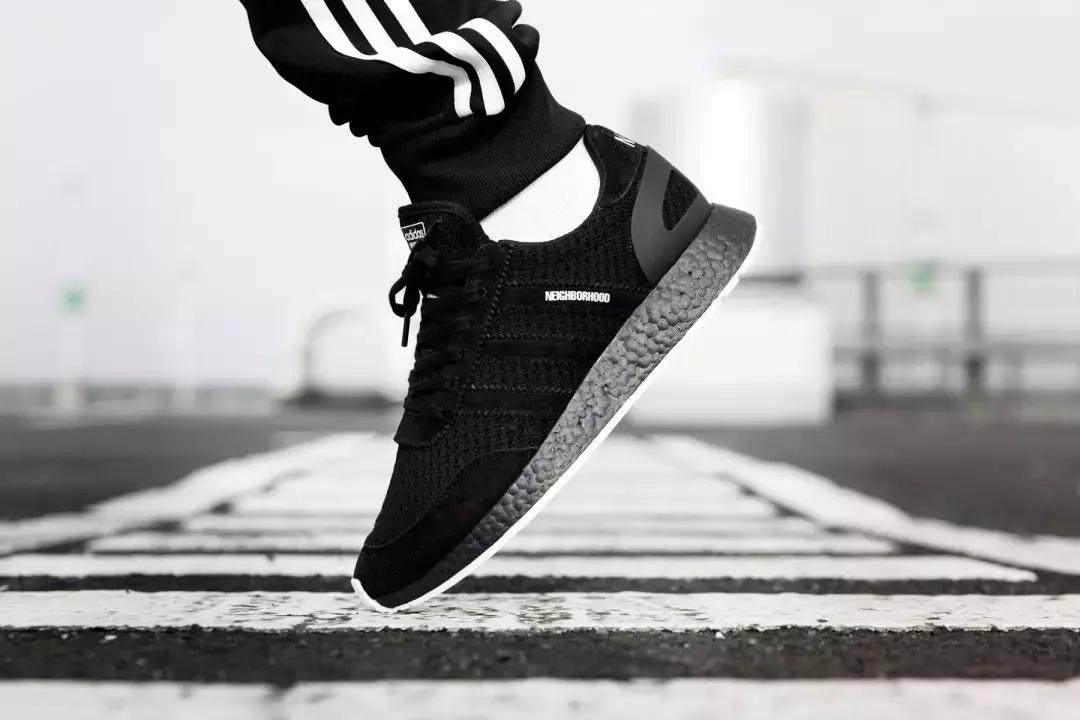 各大品牌即将发售跑鞋,新的一年新的市场规划