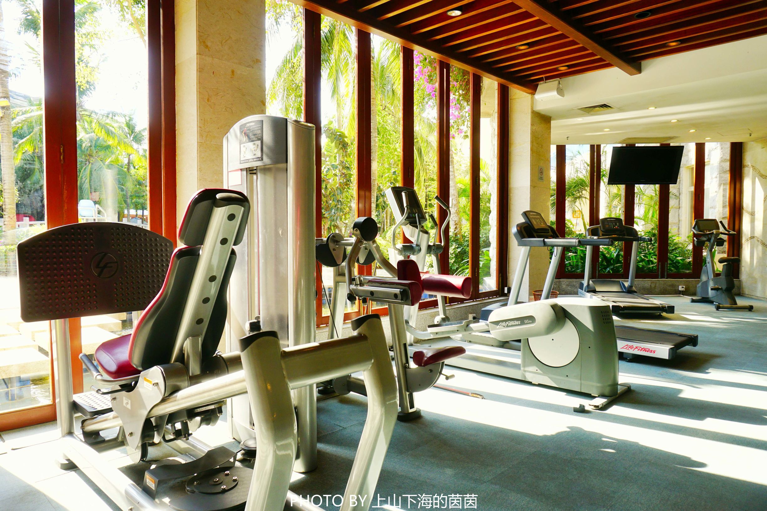 三亚亚龙湾华宇度假酒店测评,三亚酒店测评君悦