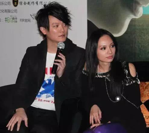 飞儿乐队主唱被踢是什么原因,飞儿乐队踢走主唱后现状