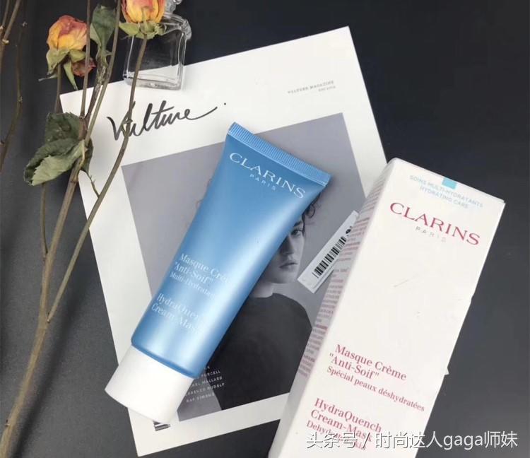 睡眠面膜敷起来，睡着也有美颜肌