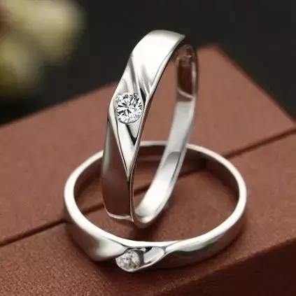 小心春季湿气入侵!金饰、钻饰不保养,两个月后成废品