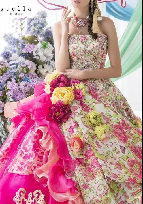 中国买不到的婚纱!Stelladelibero跳进花海的新娘，美到爆炸！