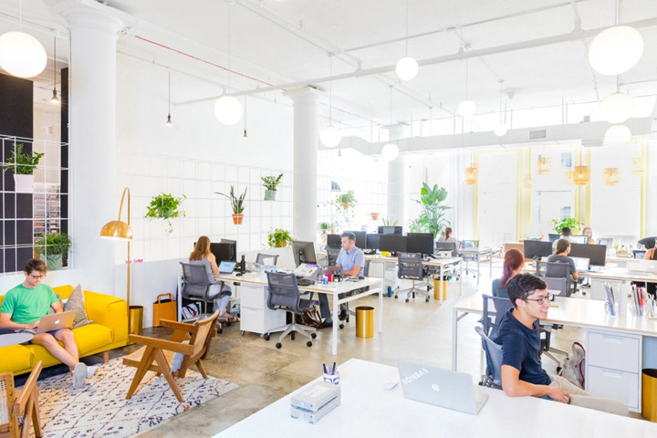 春暖花开时尚新宠潮流彩袜Bombas纽约办公设计欣赏