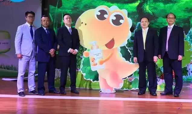 30年夫妻档创霸王洗发水，现却要离婚公司清盘，产品不行感情不和