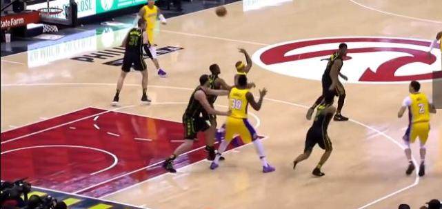 奥尼尔5大囧集锦最新,奥尼尔五大囧湖人集锦