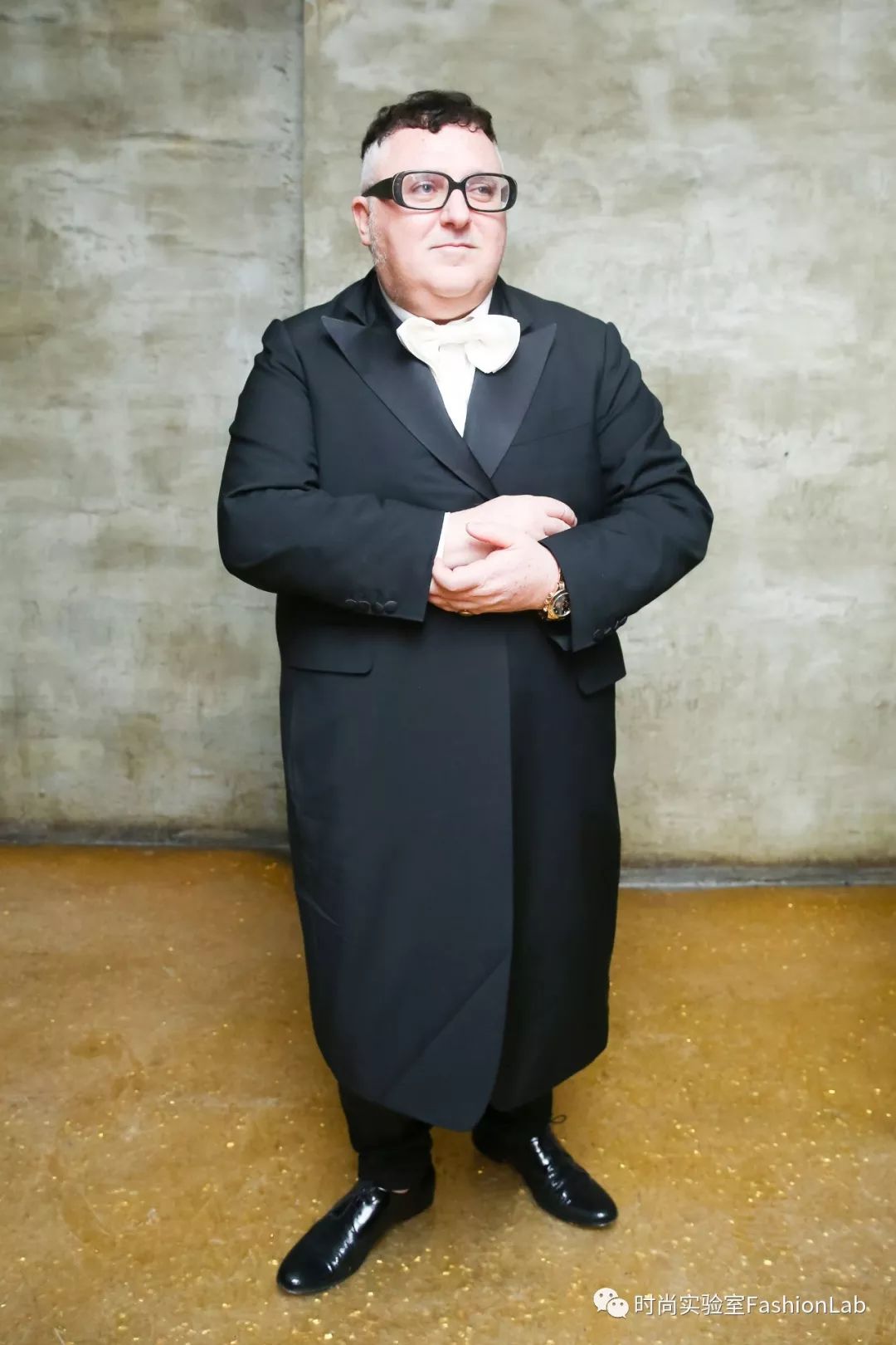 一个月内，中国人买下了两家奢侈品公司