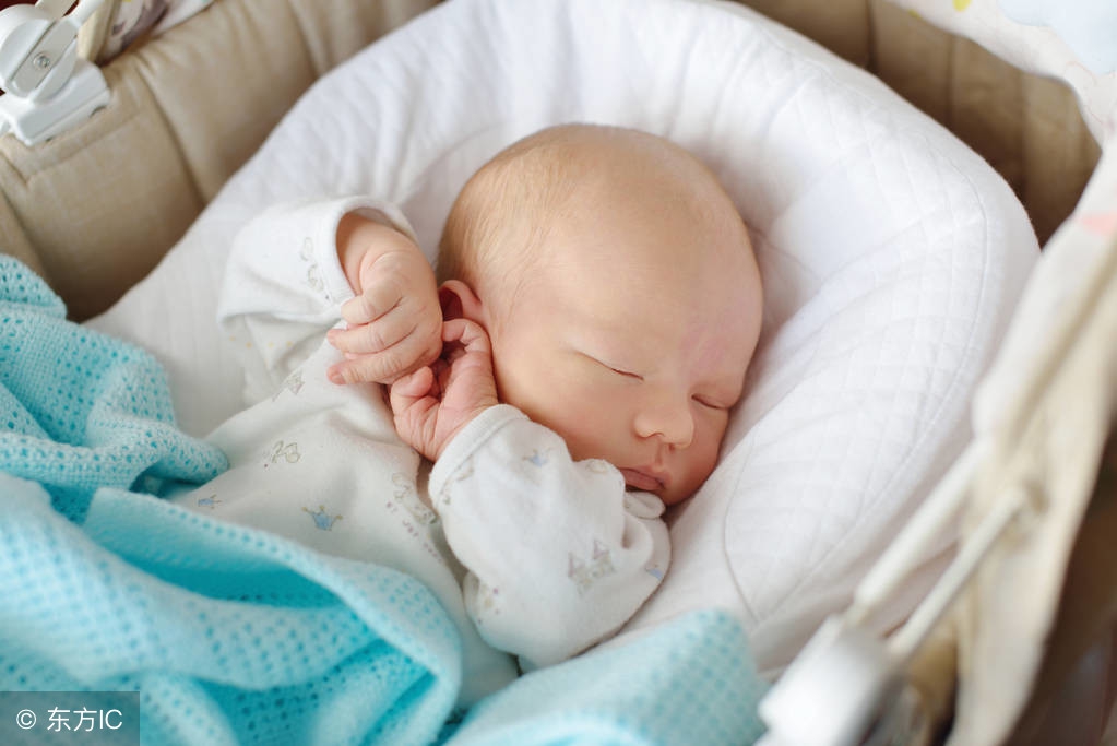 是不是不到足月婴儿容易长胎毒,胎脂和湿疹结痂怎么区分