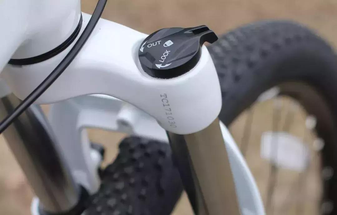 捷安特atx9系列,捷安特atx700和捷安特770对比