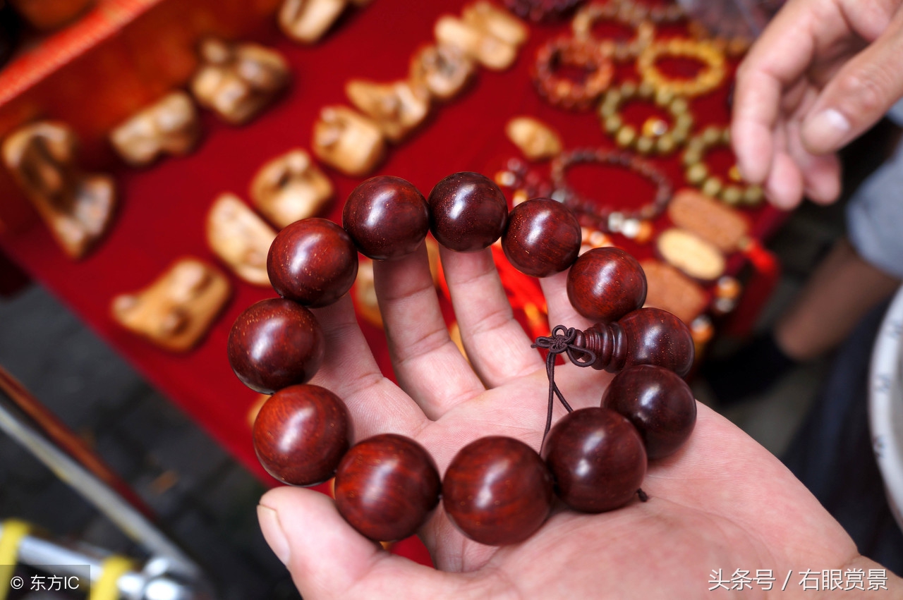 小叶紫檀手串真假的鉴别