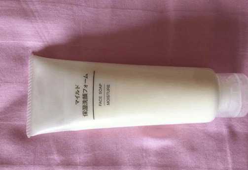 韩国护肤品和日本的护肤品哪个好,日本护肤品花印和珂润的哪个好