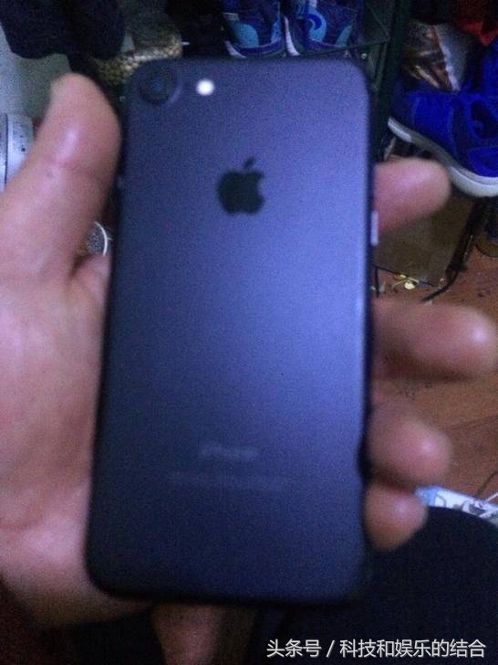 美版iphone7最新价格对比 (iphone7美版和日版哪个值得买)