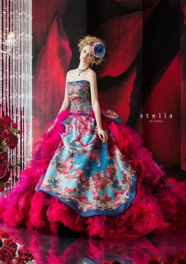 中国买不到的婚纱!Stelladelibero跳进花海的新娘，美到爆炸！