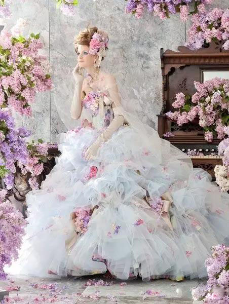 中国买不到的婚纱!Stelladelibero跳进花海的新娘，美到爆炸！