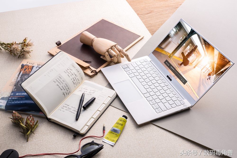 适合女性办公的笔记本电脑,女性办公笔记本电脑推荐