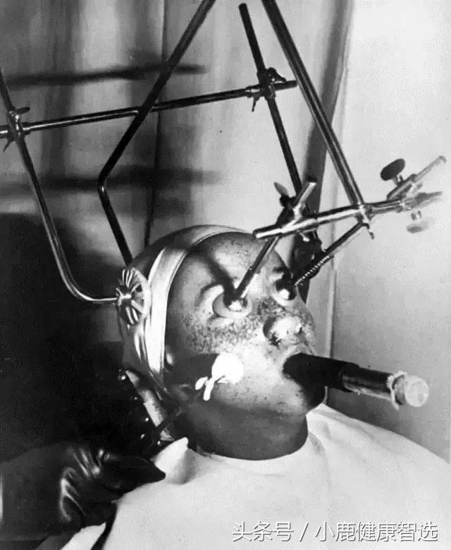 美丽进化史,从前的姑娘们为了美真的拼了命了