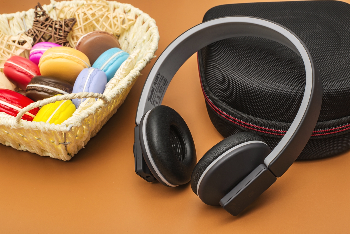 出街耳机也要德味，德斐尔TeufelAiry双模耳机试玩