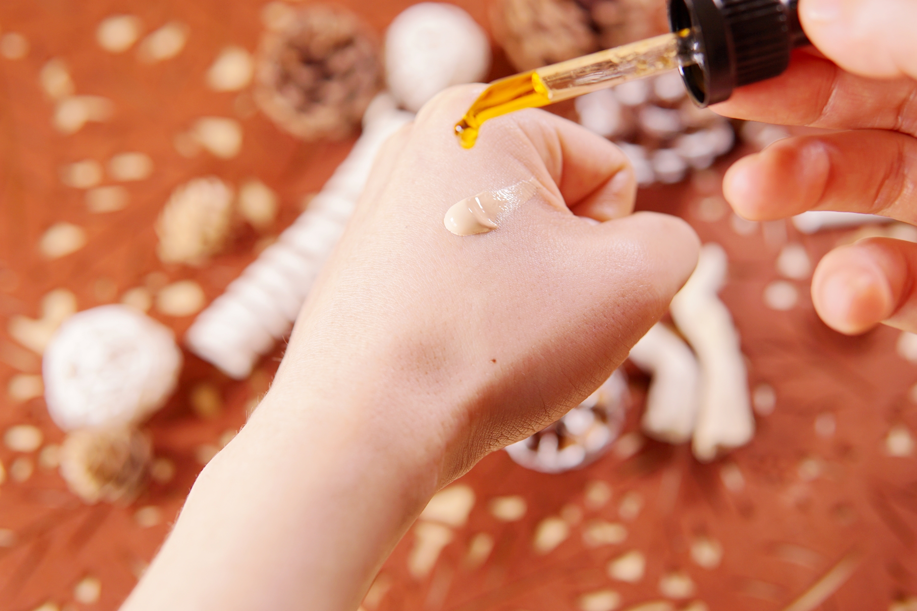 精华油怎样用才能起到最好的效果,精华油怎么用效果最好