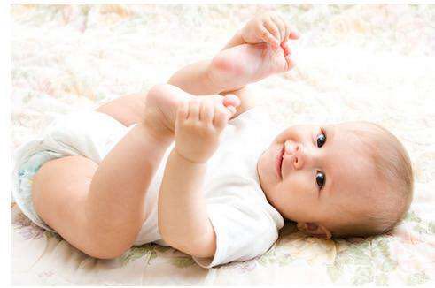 新生儿反复红屁股怎么办,过敏体质宝宝反复红屁股