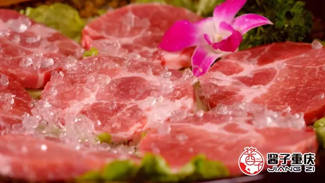 重庆又有一个公园要火了,重庆八一广场上面的楼