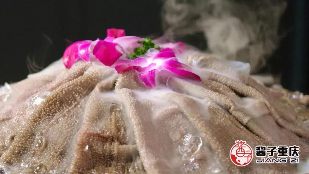 重庆又有一个公园要火了,重庆八一广场上面的楼