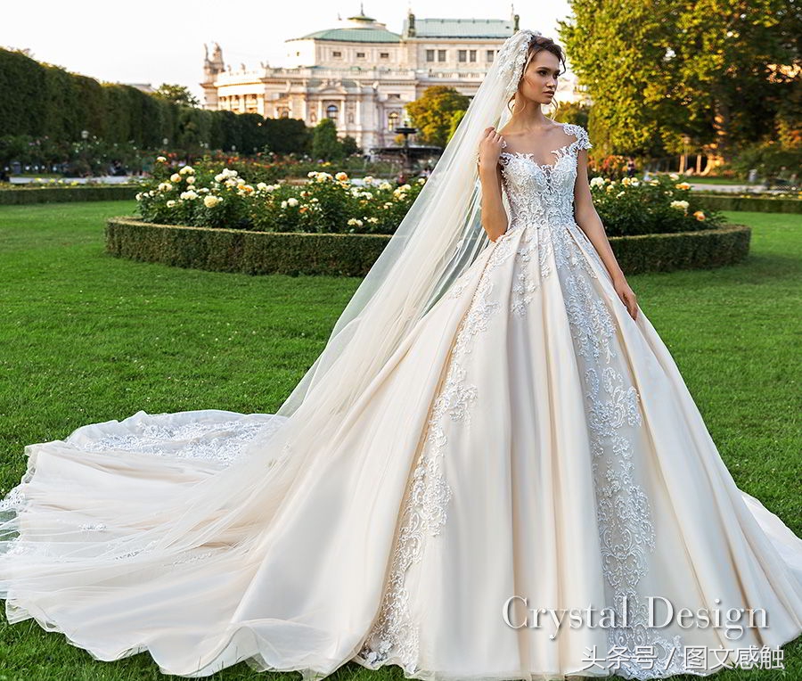 水晶设计2018婚纱“皇家花园”及高级定制新娘礼服