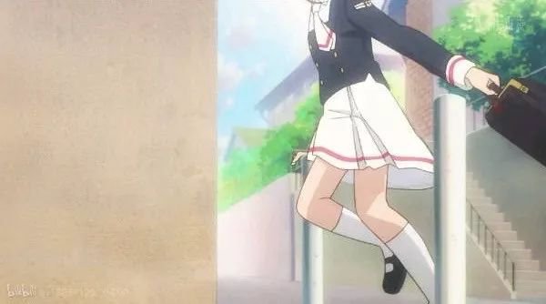 为了演戏放弃模特，但自带的“漫画腿”却让她被整个时尚圈记住了