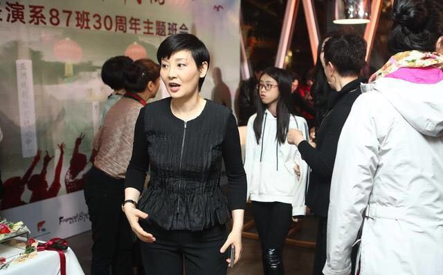 徐帆谈冯小刚合集脾气大,冯小刚徐帆为啥没孩子