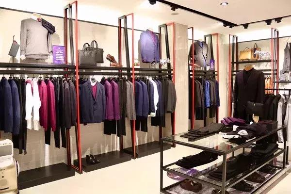 还在焦虑男装陈列怎么做？？？今日分享让你走出困惑！！！