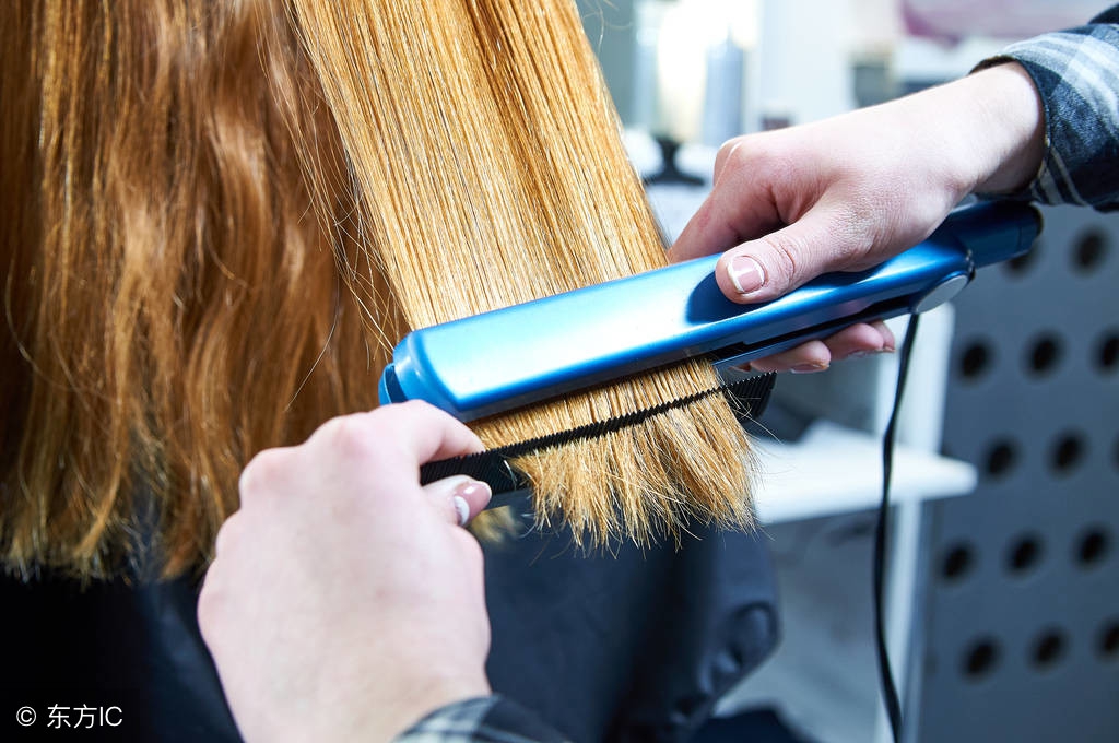 头发全部烫竖起来怎么办,头发烫染干枯毛躁怎么办